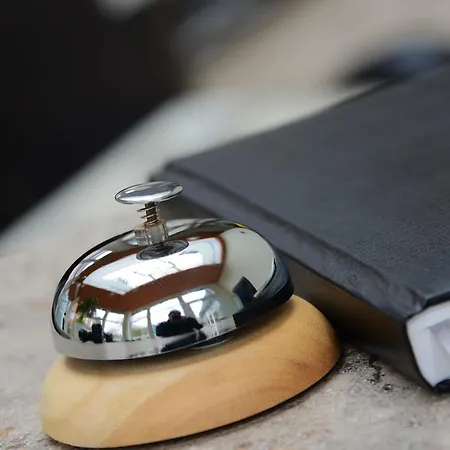 Hotel Der Bayerische Hof 3*