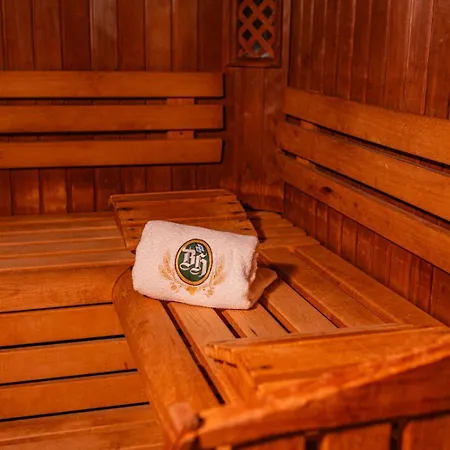 Der Bayerische Hof Ξενοδοχείο 3*