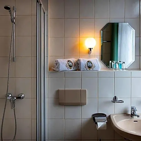 Der Bayerische Hof 3*