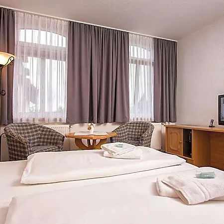 Der Bayerische Hof 3*