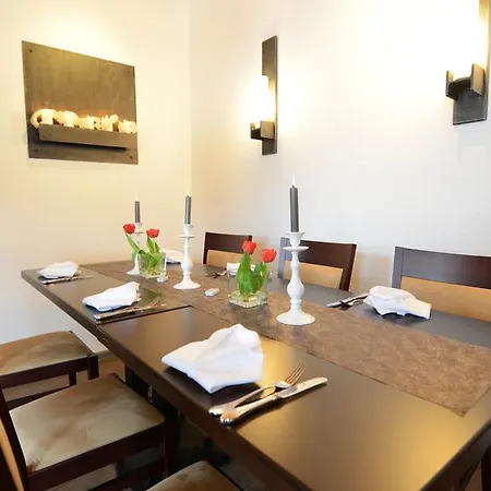 Der Bayerische Hof 3*